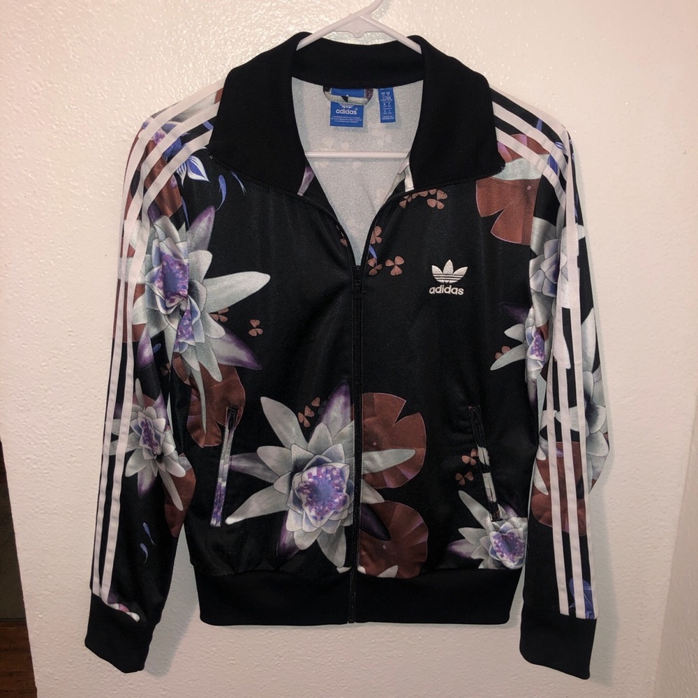 Women’s Adidas Track Jacket Size M